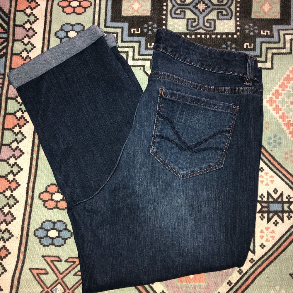 Vintage America dark wash crop jeans